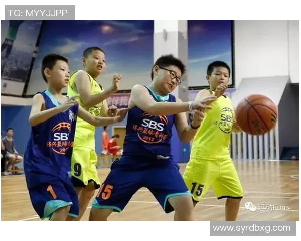 深圳篮球队团队协作的力量与默契探讨 深圳篮球队团队协作的力量与默契探讨