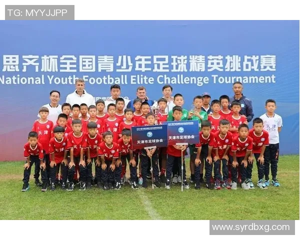 杭州足球队在挑战赛中的实力展现与未来发展潜力分析 杭州足球队在挑战赛中的实力展现与未来发展潜力分析